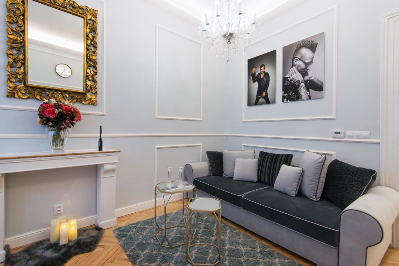 Vogue Apartment Near By Wenceslas Square ปราก ภายนอก รูปภาพ