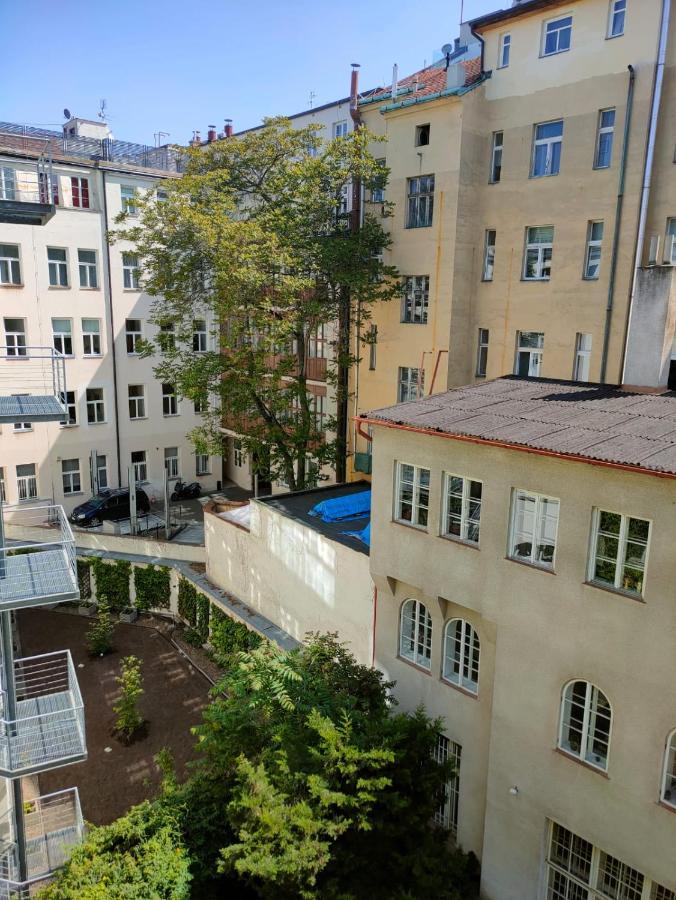 Vogue Apartment Near By Wenceslas Square ปราก ภายนอก รูปภาพ